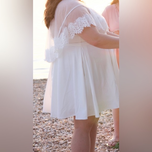 Wedding/bridal dress - Picture 2 of 5